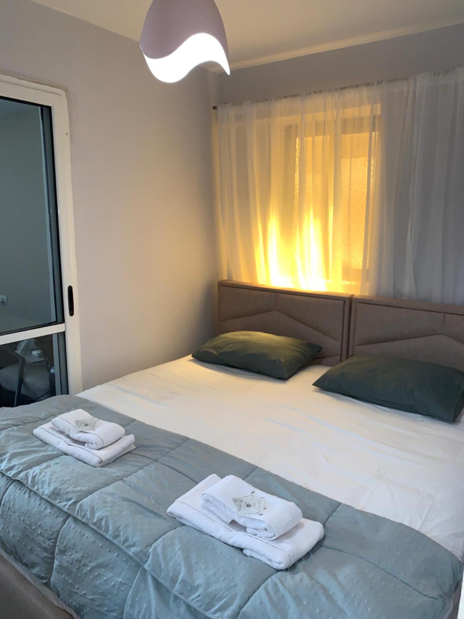 Citynest Apartments, 3-Minute Walk From The Skanderbeg Square Тирана Экстерьер фото